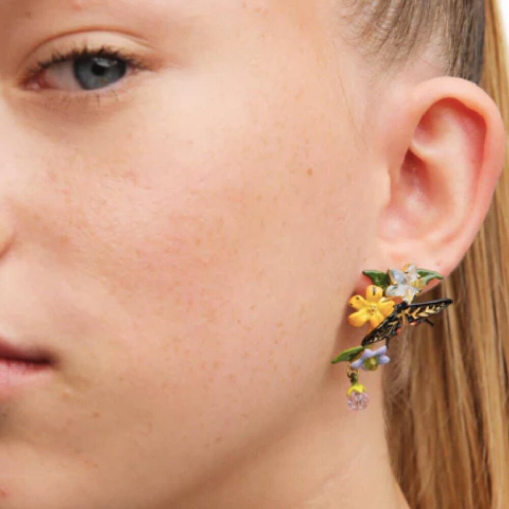Earrings with butterfly and flowers